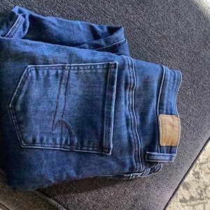 American Eagle highest rise jegging size 8